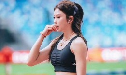 陈晨爆料足球视频大全最新,足球视频大全最新爆料，精彩瞬间一网打尽！